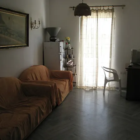 Ampeli Πάρος